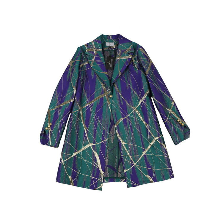 نمای نزدیک پارچه ژاکارد ترک طرحدار بنفش